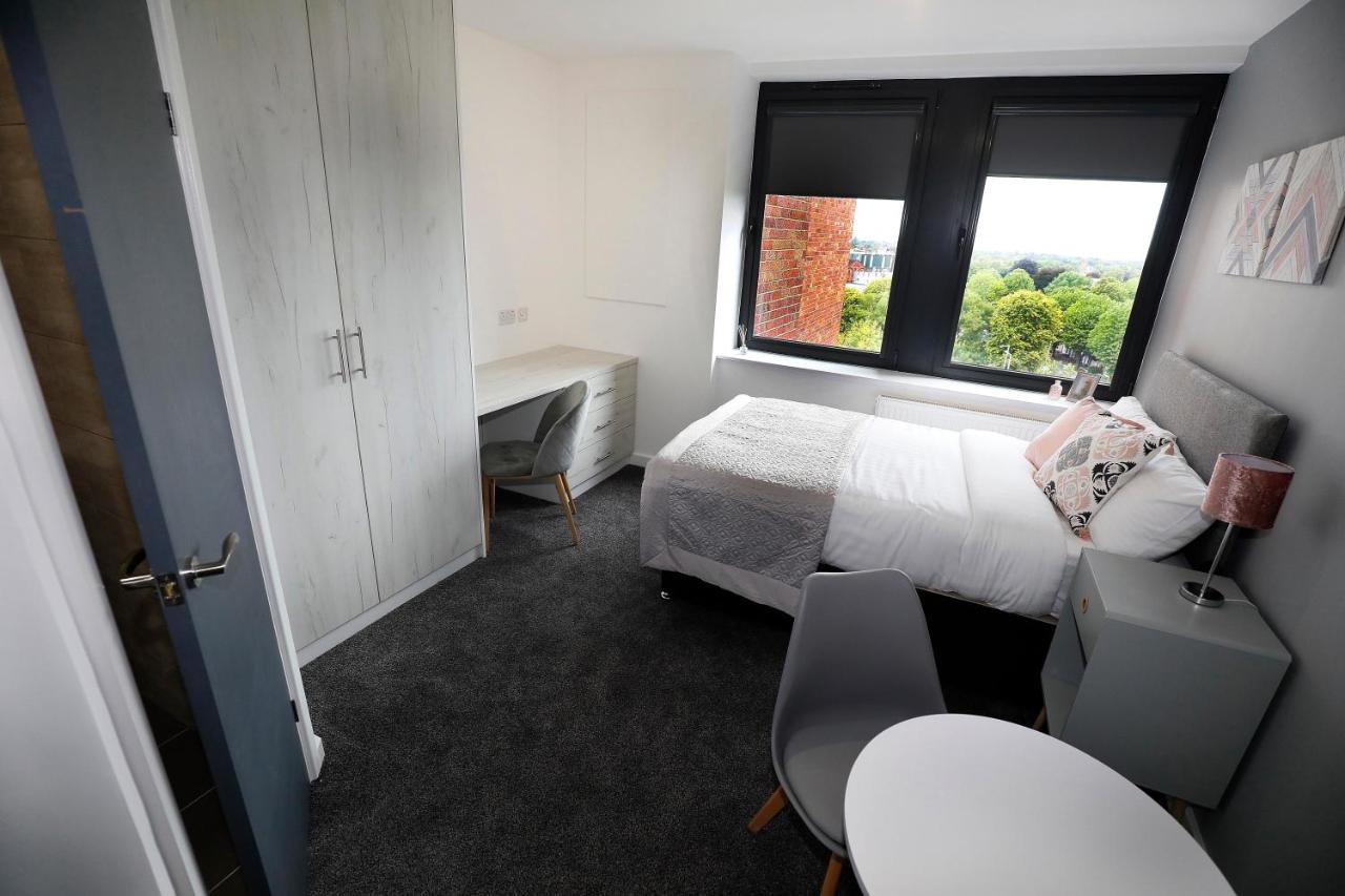 The Studios24 Wolverhampton Bagian luar foto